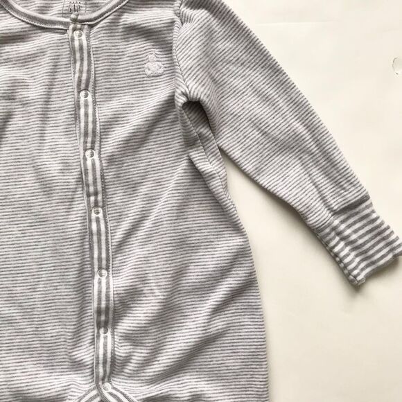 BABygap stripe footed pyjamas EUC 3-6 months - Picture 3 of 6